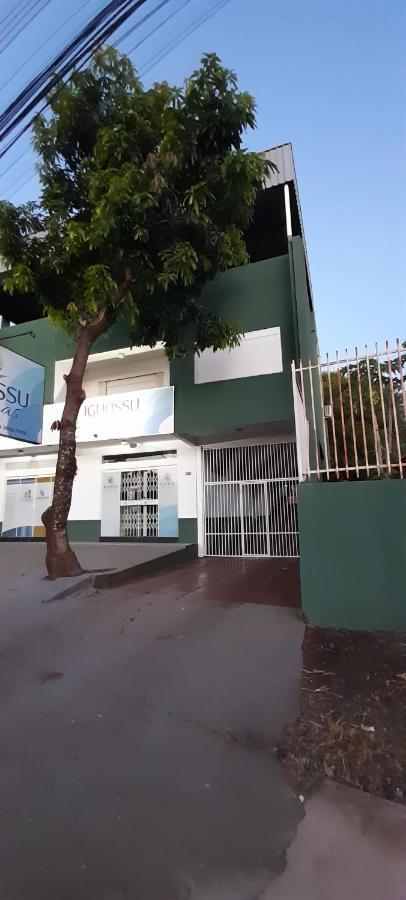 Apartamento Espacoso Com Estacionamento Incluido 伊瓜苏 外观 照片
